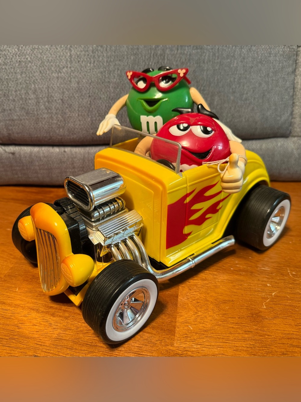 M&M'S Yellow Hot Rod with Red & Green M&M Characters
